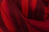 Multicolor Australian Merino tops 20,5 µm, red tones, code AMC101, 100 g 